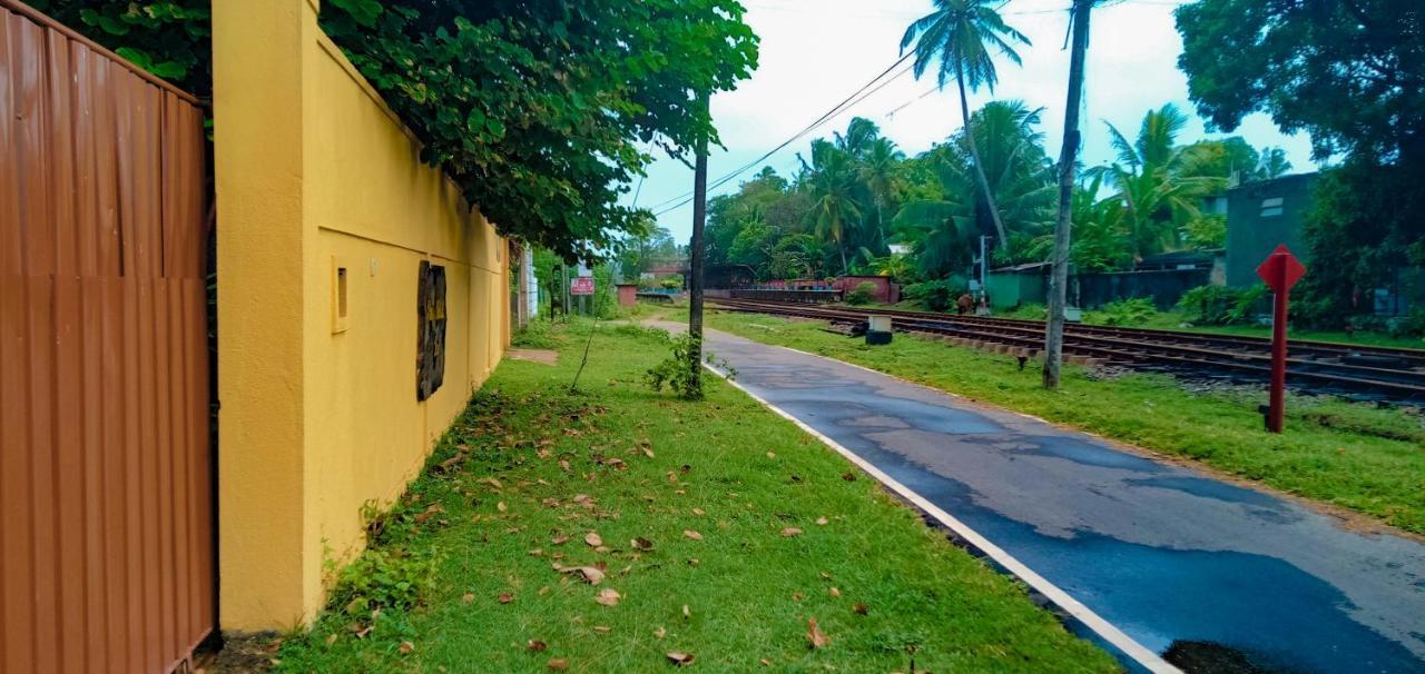Raj Mahal Inn Wadduwa Exteriér fotografie