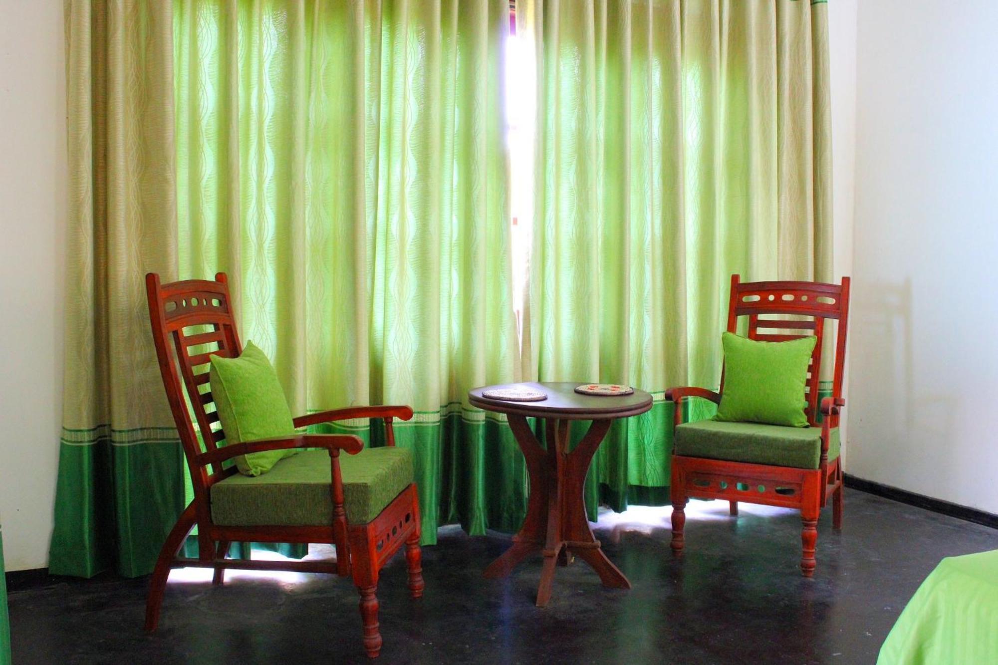 Raj Mahal Inn Wadduwa Exteriér fotografie