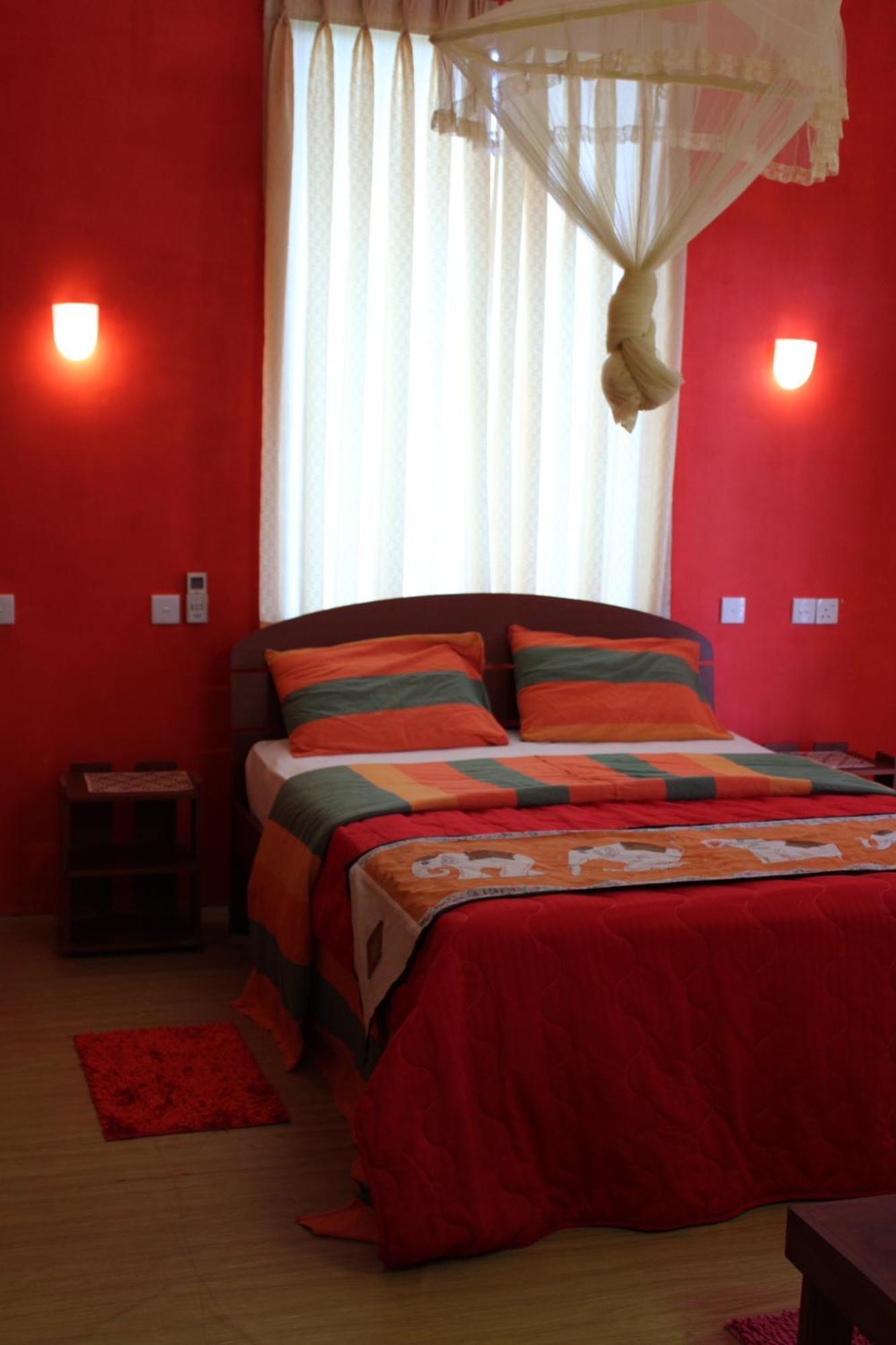 Raj Mahal Inn Wadduwa Exteriér fotografie