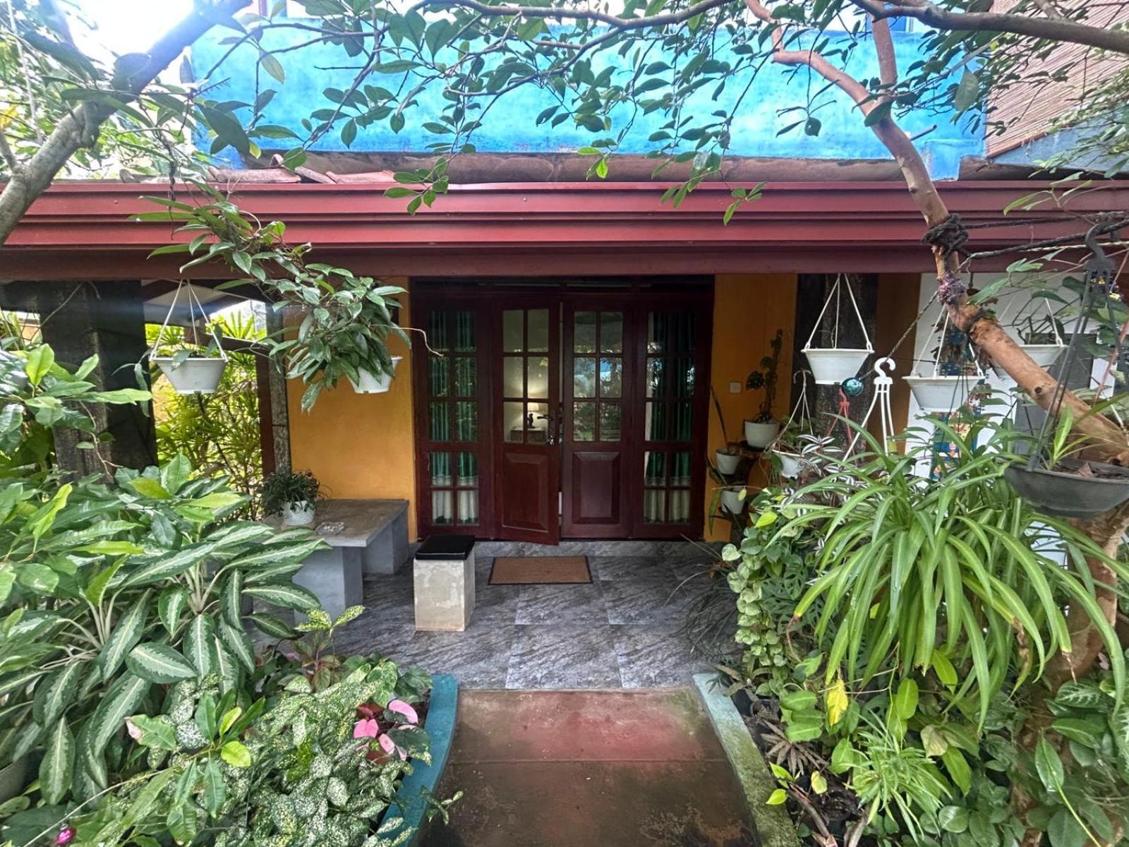 Raj Mahal Inn Wadduwa Exteriér fotografie